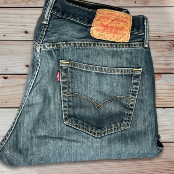 Levi's Other - Levi's Men’s 501 Straight Leg Jeans - 32x29